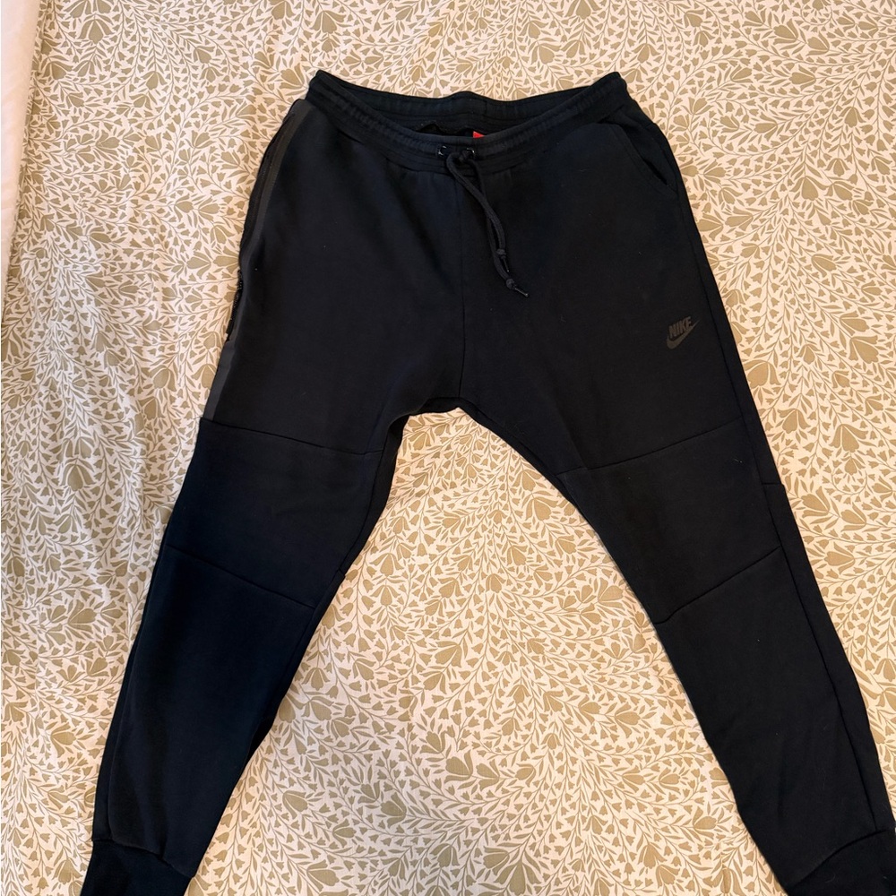 Nike Tech Fleece Black Joggers XL